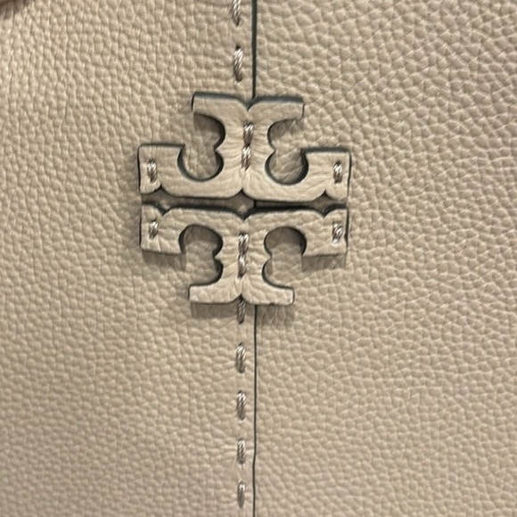 Tory Burch McGraw leather tote - Picture 2 of 10